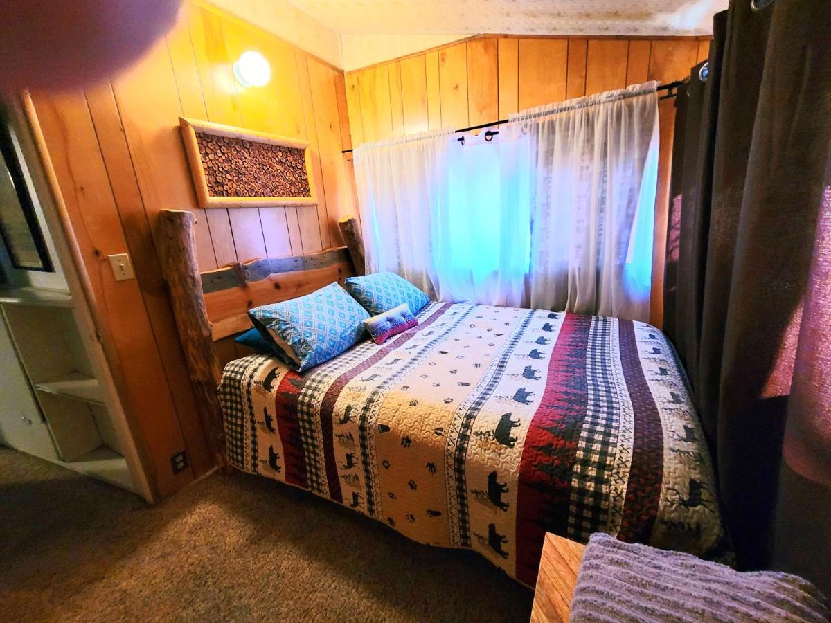 Green Cabin in Big Bear Lake Big Bear City Exterior foto